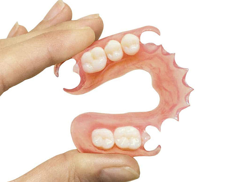 Hình ảnh hàm tháo lắp nhựa dẻo