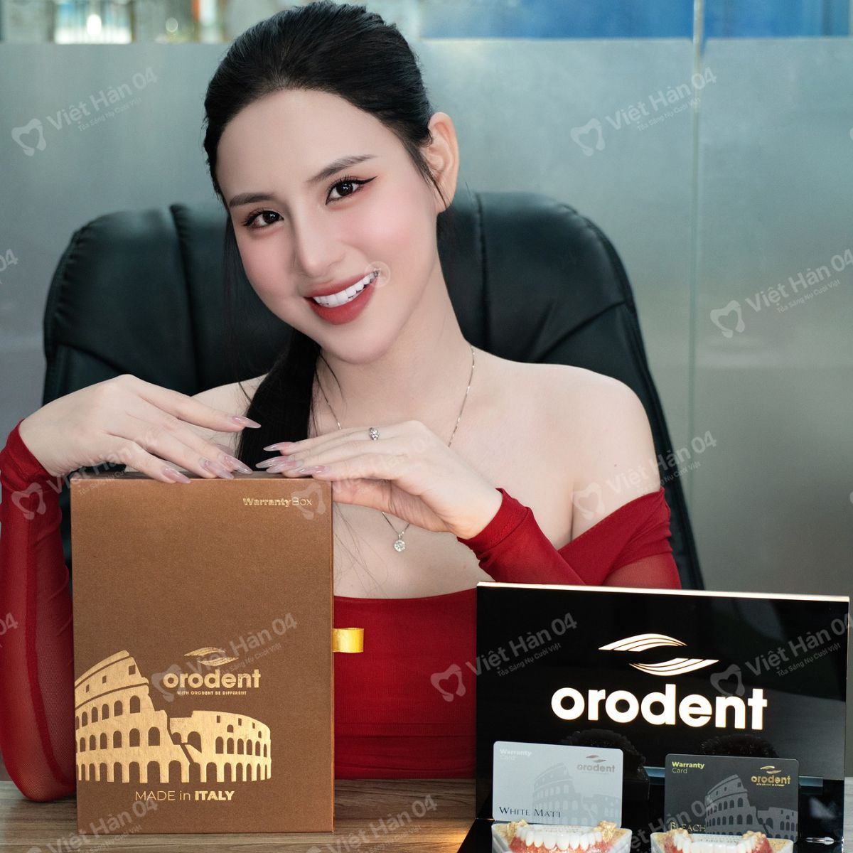 Ca sĩ NLy - Giải pháp bọc 16 răng sứ Orodent Bleach