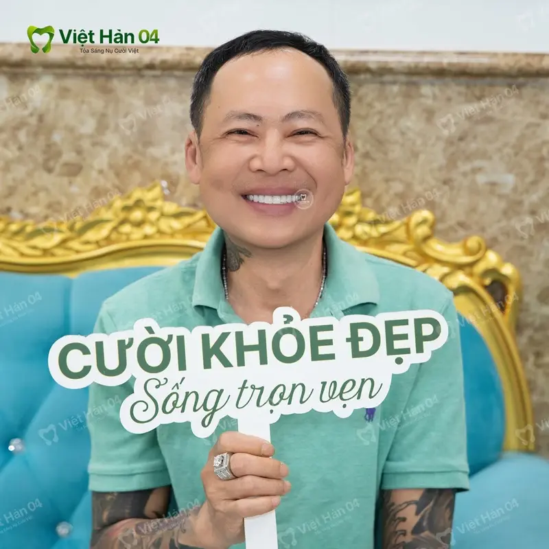 Khách hàng Quốc Bảo cắm Implant toàn hàm