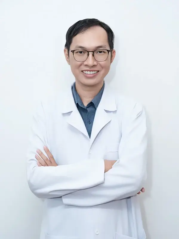 Bác sĩ CKI Đoàn Quốc Dũng